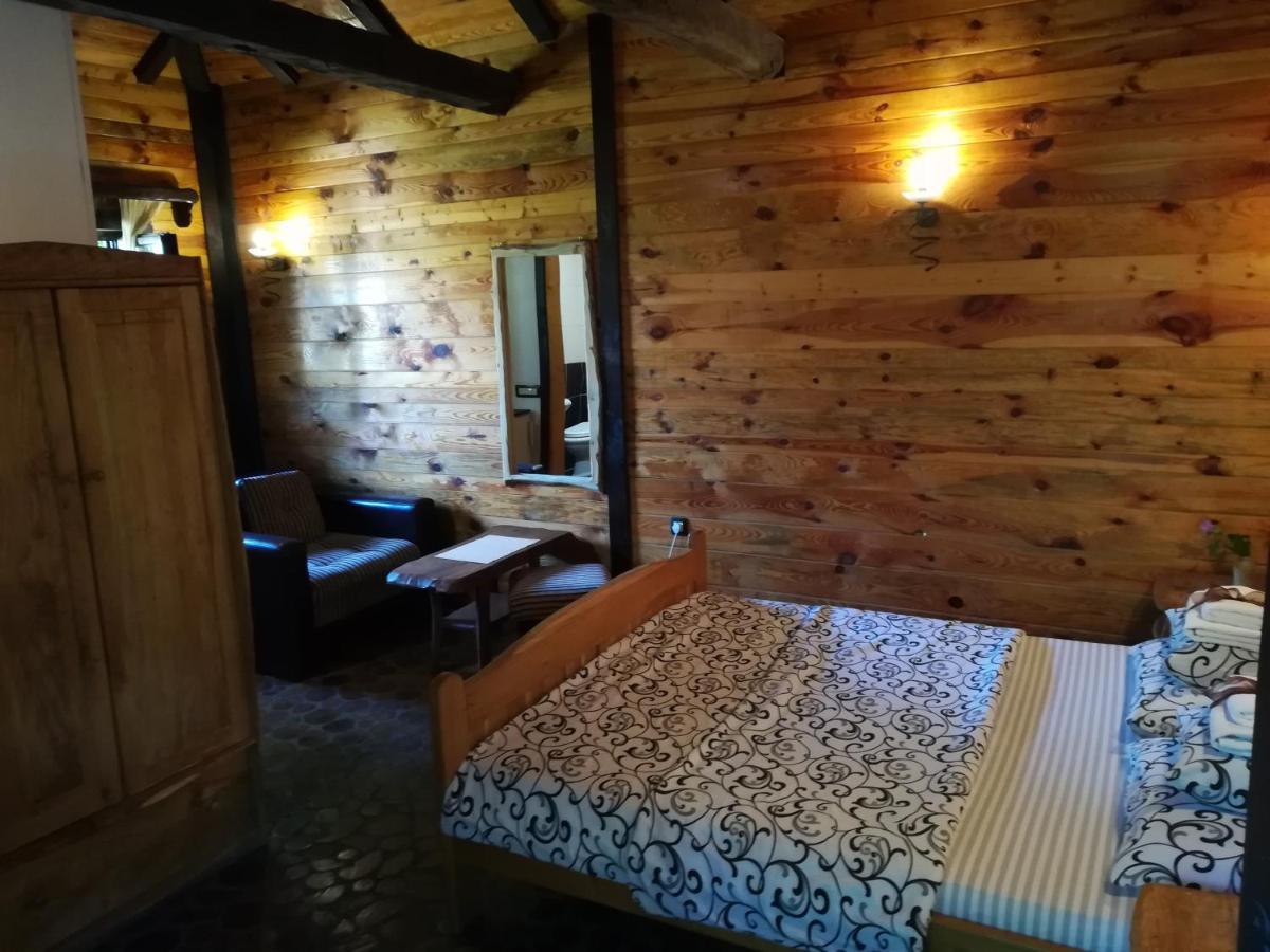 Etno Guest House Gorski Car Arandjelovac Luaran gambar